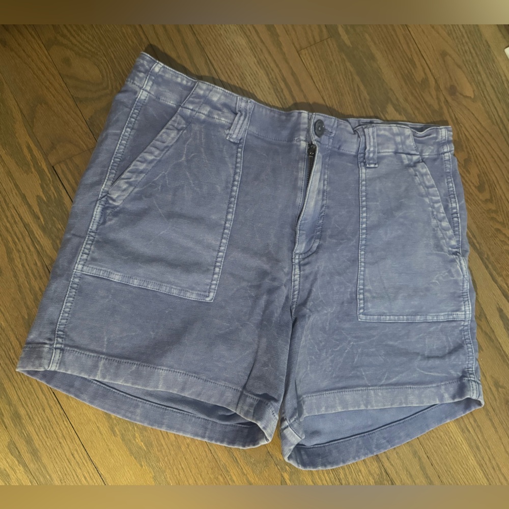 Women’s like-new Kut From the Cloth Shorts